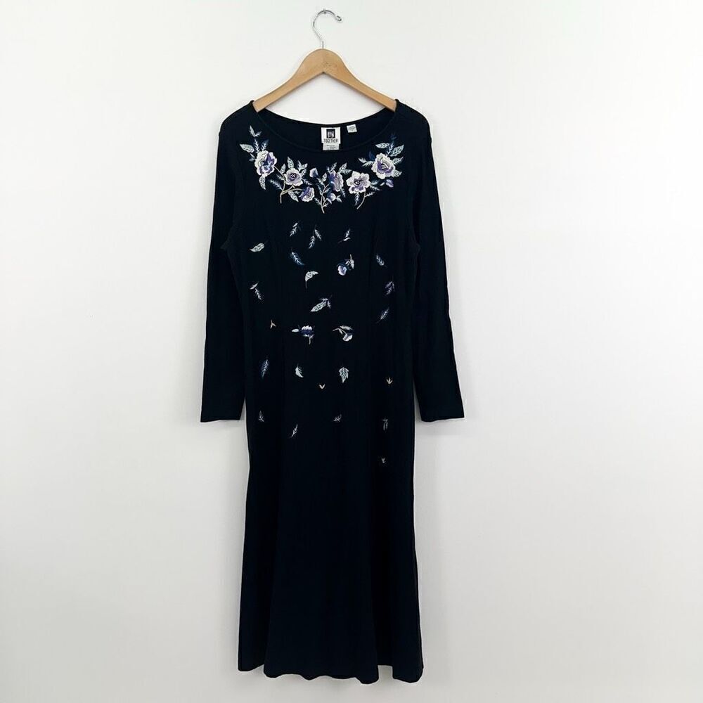 Together Vintage Woman’s Black Ribbed Floral Embroidered Long Sleeve Dress